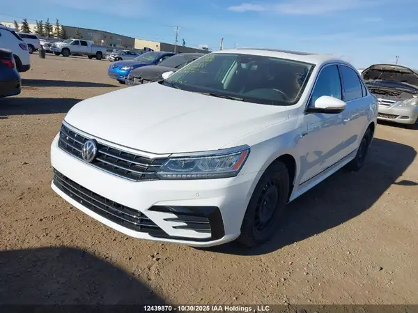 1VWKA7A34KC007555 2019 VOLKSWAGEN PASSAT - Image 2