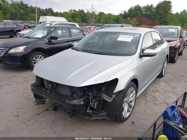 1VWLA7A30KC002809 2019 VOLKSWAGEN PASSAT - Image 2