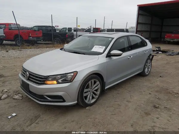 1VWLA7A30KC003930 2019 VOLKSWAGEN PASSAT - Image 2