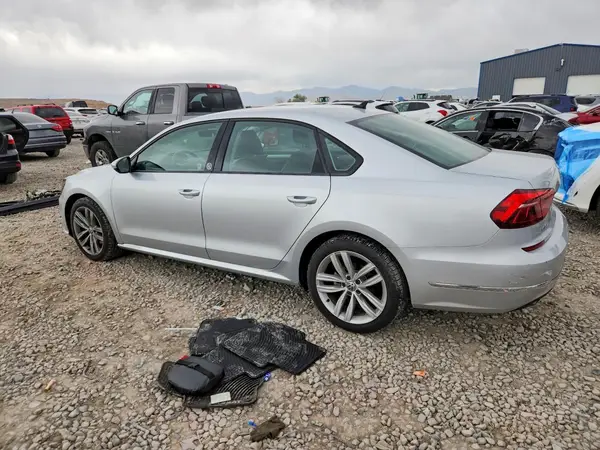1VWLA7A30KC006455 2019 VOLKSWAGEN PASSAT - Image 2