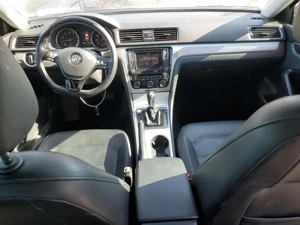 1VWLA7A30KC006990 2019 VOLKSWAGEN PASSAT - Image 8