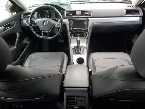 1VWLA7A30KC007976 2019 VOLKSWAGEN PASSAT - Image 8