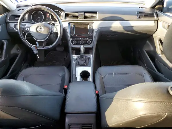 1VWLA7A30KC008934 2019 VOLKSWAGEN PASSAT - Image 8