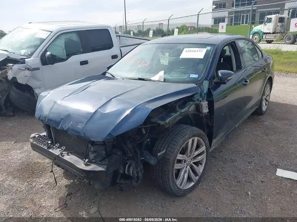 1VWLA7A30KC013891 2019 VOLKSWAGEN PASSAT - Image 2