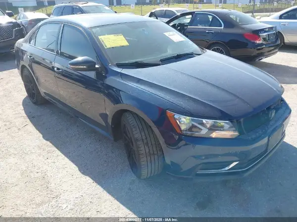 1VWLA7A30KC014023 2019 VOLKSWAGEN PASSAT - Image 1