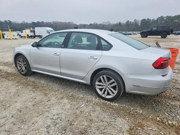 1VWLA7A31KC000194 2019 VOLKSWAGEN PASSAT - Image 2