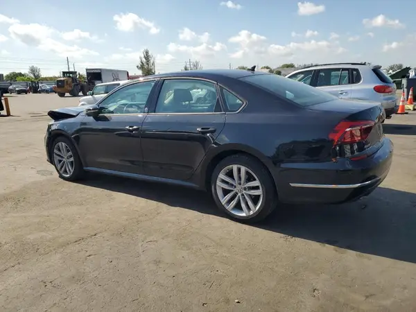 1VWLA7A31KC002205 2019 VOLKSWAGEN PASSAT - Image 2