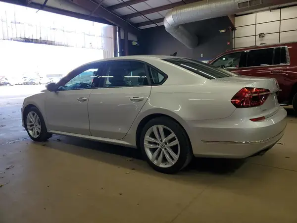 1VWLA7A31KC002673 2019 VOLKSWAGEN PASSAT - Image 2