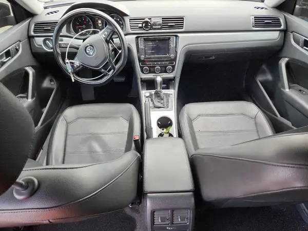 1VWLA7A31KC004049 2019 VOLKSWAGEN PASSAT - Image 8