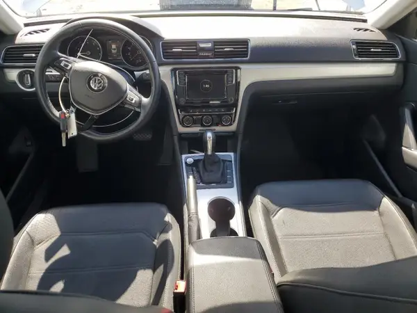1VWLA7A31KC004228 2019 VOLKSWAGEN PASSAT - Image 8