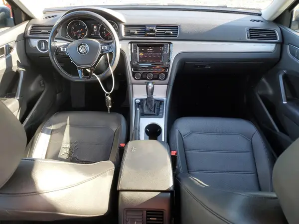 1VWLA7A31KC005458 2019 VOLKSWAGEN PASSAT - Image 8