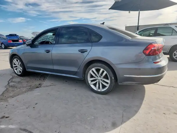 1VWLA7A31KC006139 2019 VOLKSWAGEN PASSAT - Image 2