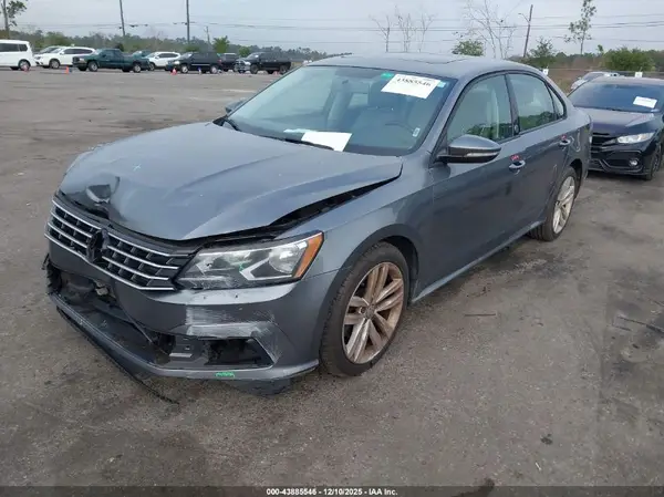 1VWLA7A31KC006173 2019 VOLKSWAGEN PASSAT - Image 2