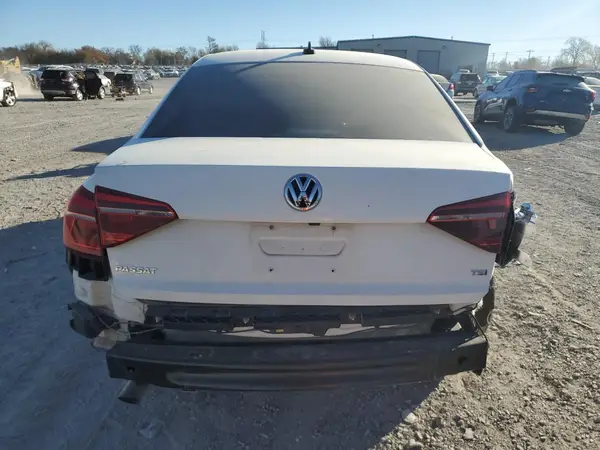 1VWLA7A31KC014502 2019 VOLKSWAGEN PASSAT - Image 3