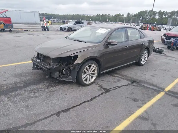 1VWLA7A32KC000477 2019 VOLKSWAGEN PASSAT - Image 2