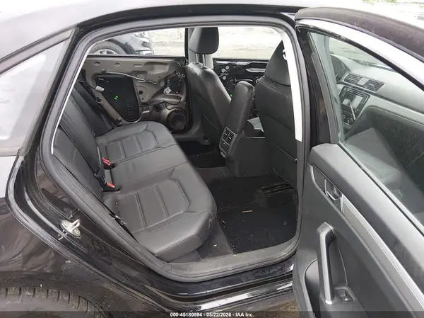 1VWLA7A32KC005520 2019 VOLKSWAGEN PASSAT - Image 8