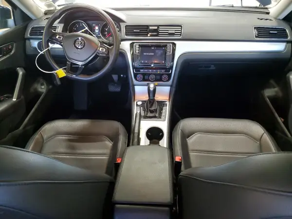 1VWLA7A32KC006408 2019 VOLKSWAGEN PASSAT - Image 8