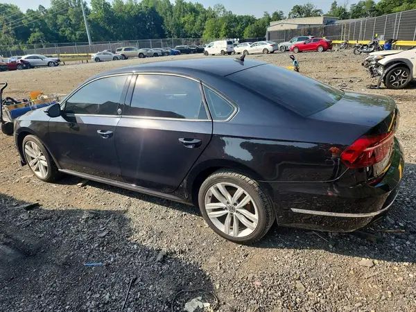 1VWLA7A32KC006697 2019 VOLKSWAGEN PASSAT - Image 2