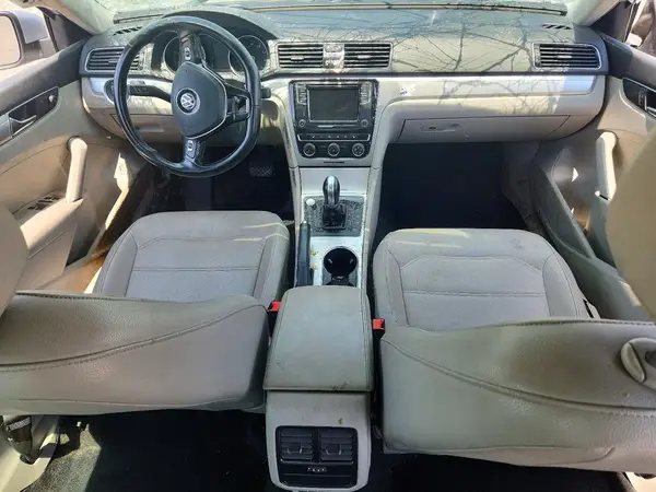 1VWLA7A32KC009566 2019 VOLKSWAGEN PASSAT - Image 8