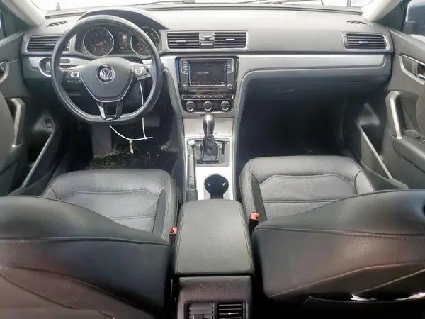 1VWLA7A32KC011382 2019 VOLKSWAGEN PASSAT - Image 8