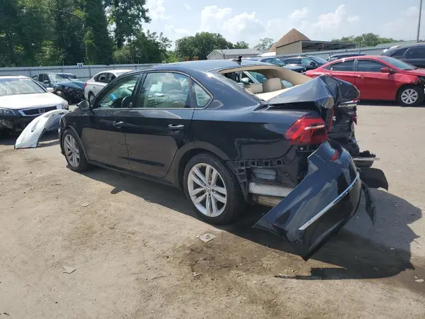 1VWLA7A33KC000536 2019 VOLKSWAGEN PASSAT - Image 2