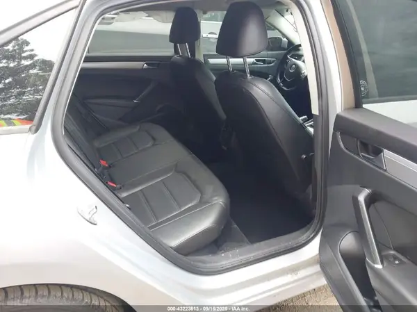 1VWLA7A33KC001539 2019 VOLKSWAGEN PASSAT - Image 8
