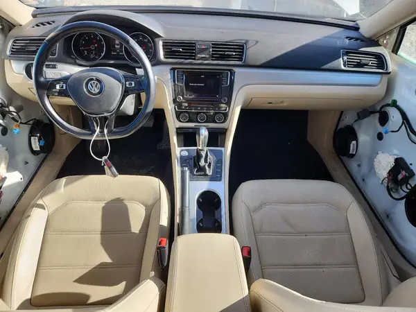 1VWLA7A33KC001900 2019 VOLKSWAGEN PASSAT - Image 8