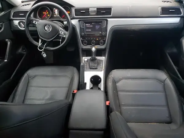 1VWLA7A33KC003887 2019 VOLKSWAGEN PASSAT - Image 8
