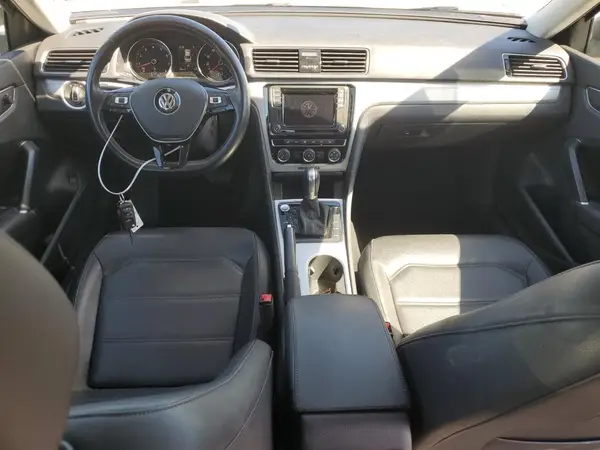 1VWLA7A33KC005395 2019 VOLKSWAGEN PASSAT - Image 8