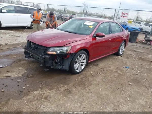 1VWLA7A33KC007762 2019 VOLKSWAGEN PASSAT - Image 2