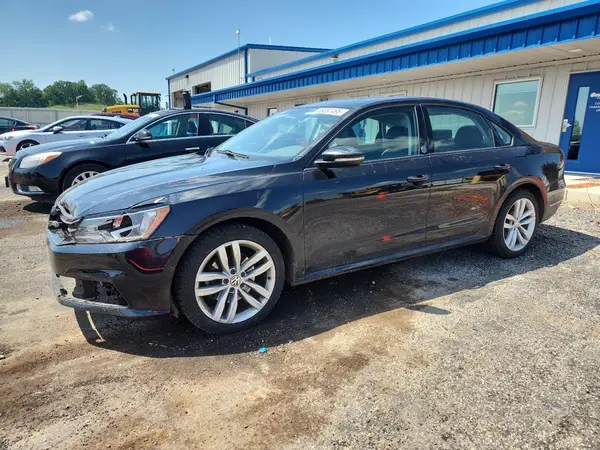1VWLA7A33KC009298 2019 VOLKSWAGEN PASSAT - Image 1