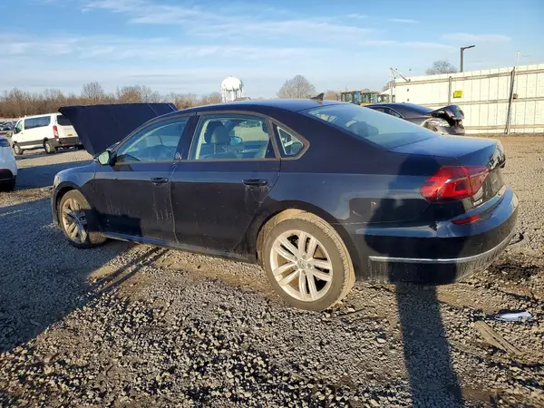 1VWLA7A33KC013058 2019 VOLKSWAGEN PASSAT - Image 2