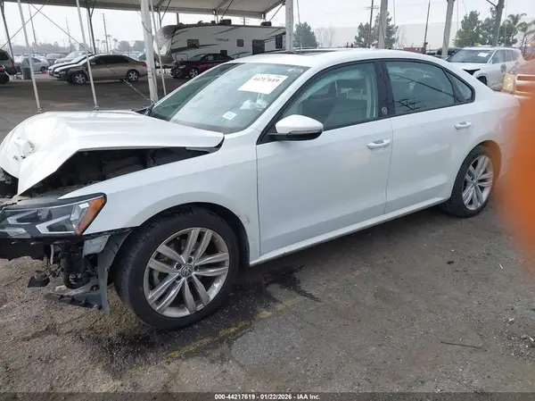 1VWLA7A33KC014503 2019 VOLKSWAGEN PASSAT - Image 2