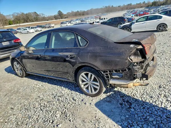 1VWLA7A34KC001985 2019 VOLKSWAGEN PASSAT - Image 2