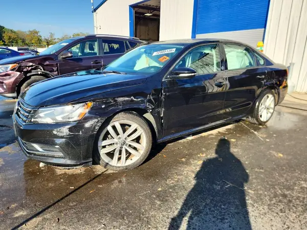 1VWLA7A34KC003901 2019 VOLKSWAGEN PASSAT - Image 1