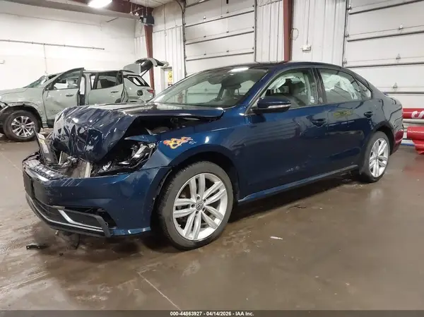 1VWLA7A34KC004661 2019 VOLKSWAGEN PASSAT - Image 2