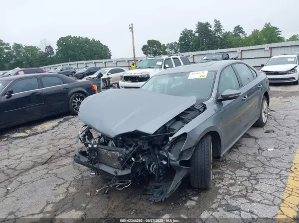 1VWLA7A34KC005583 2019 VOLKSWAGEN PASSAT - Image 2
