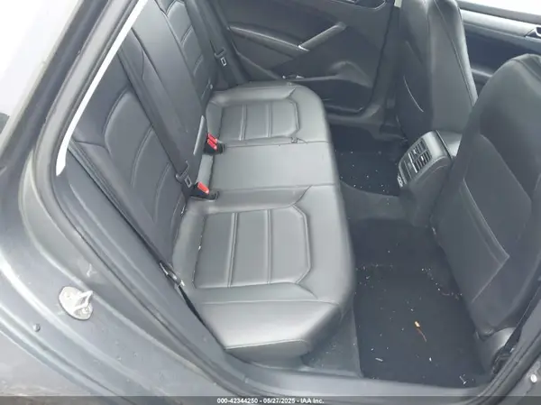 1VWLA7A34KC005583 2019 VOLKSWAGEN PASSAT - Image 8