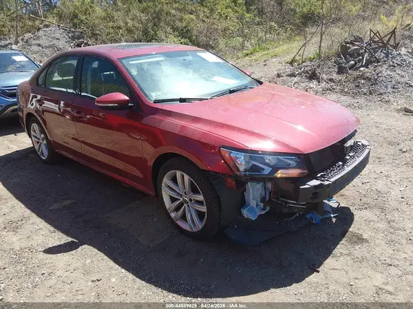 1VWLA7A34KC005809 2019 VOLKSWAGEN PASSAT - Image 1