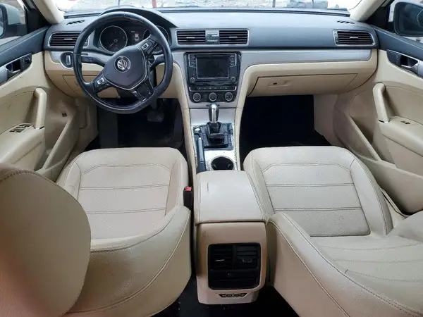 1VWLA7A34KC006832 2019 VOLKSWAGEN PASSAT - Image 8