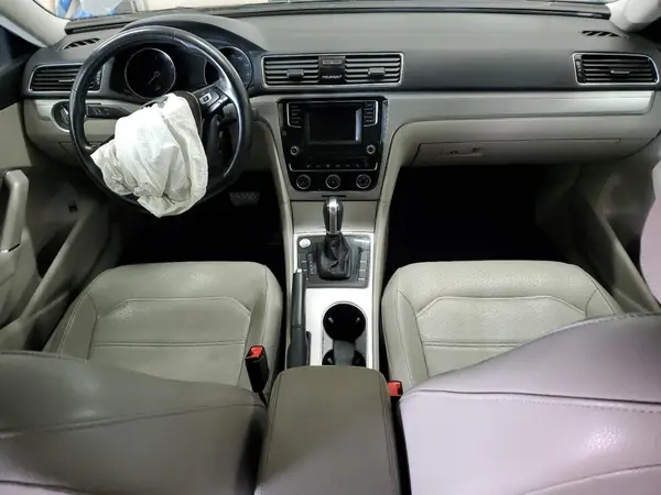 1VWLA7A34KC007463 2019 VOLKSWAGEN PASSAT - Image 8