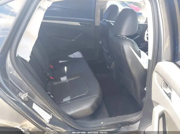 1VWLA7A34KC008015 2019 VOLKSWAGEN PASSAT - Image 8