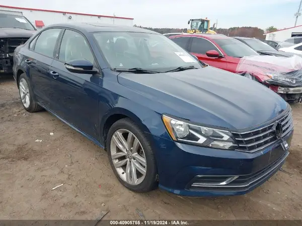 1VWLA7A34KC010184 2019 VOLKSWAGEN PASSAT - Image 1