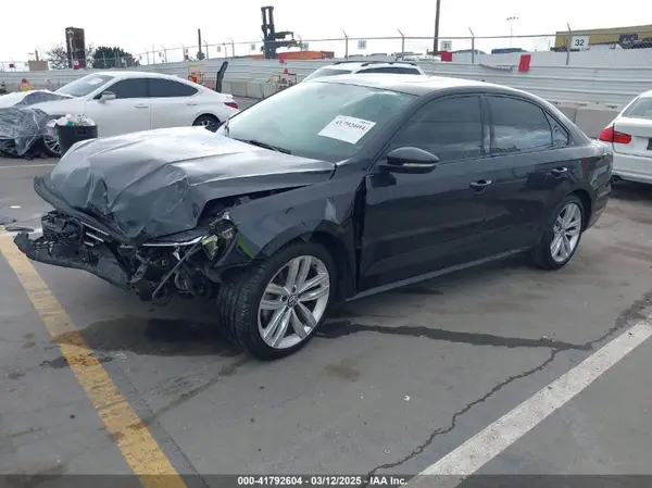 1VWLA7A34KC012887 2019 VOLKSWAGEN PASSAT - Image 2