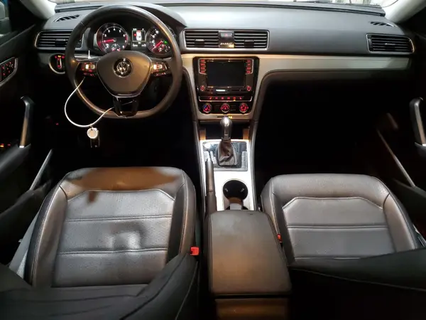 1VWLA7A35KC002255 2019 VOLKSWAGEN PASSAT - Image 8