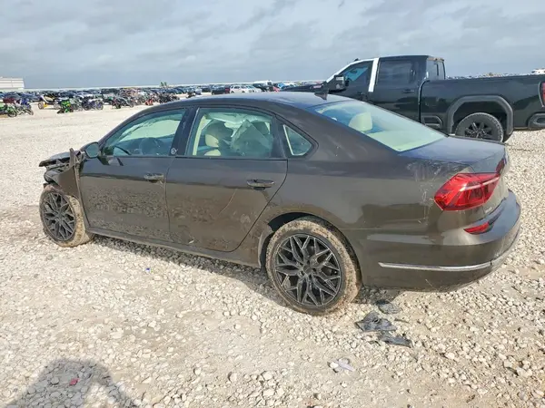 1VWLA7A35KC006631 2019 VOLKSWAGEN PASSAT - Image 2