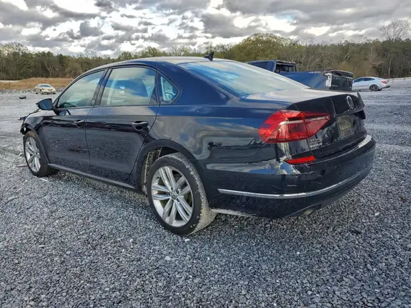 1VWLA7A35KC010422 2019 VOLKSWAGEN PASSAT - Image 2