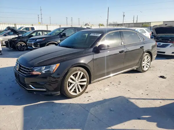 1VWLA7A35KC011568 2019 VOLKSWAGEN PASSAT - Image 1