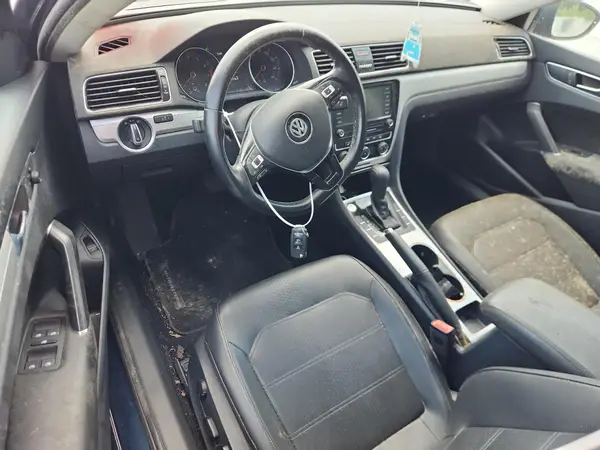 1VWLA7A35KC012218 2019 VOLKSWAGEN PASSAT - Image 8