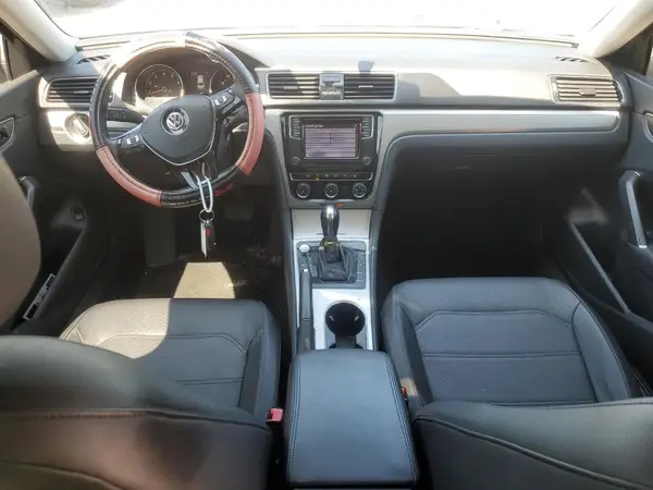 1VWLA7A35KC013997 2019 VOLKSWAGEN PASSAT - Image 8